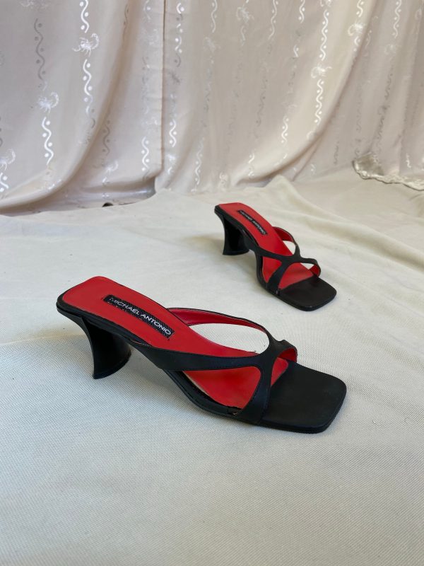 90’s Square Toe Heels   6.5 Online